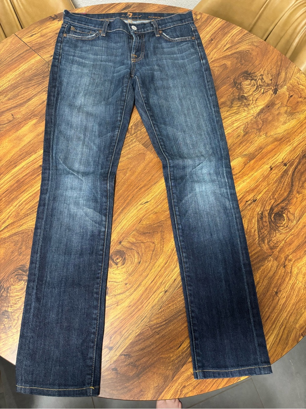 Women’s Vintage 7 For All Mankind “Roxanne” Jeans Size 26 - EXCELLENT CONDITION!